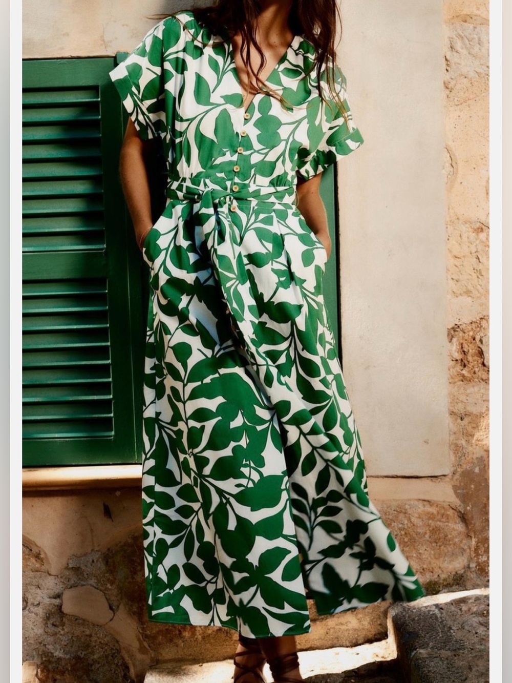 Nwt- ZARA-BELTED PRINTED MIDI DRESS-XL